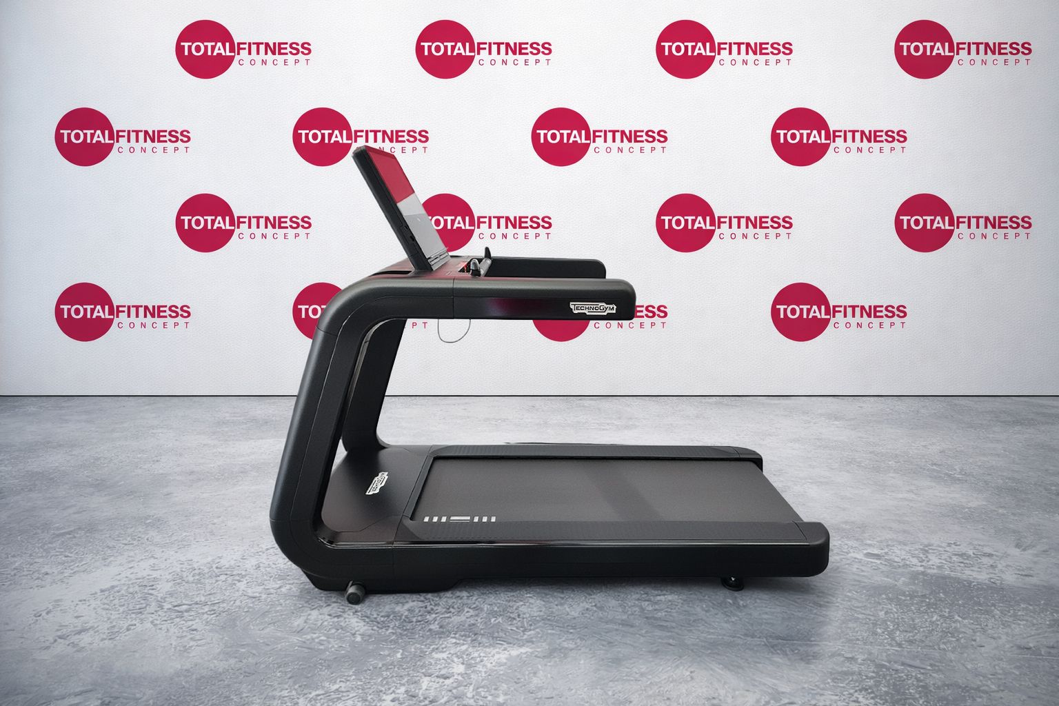 Regenerowana bieżnia TECHNOGYM ARTIS RUN 3.0