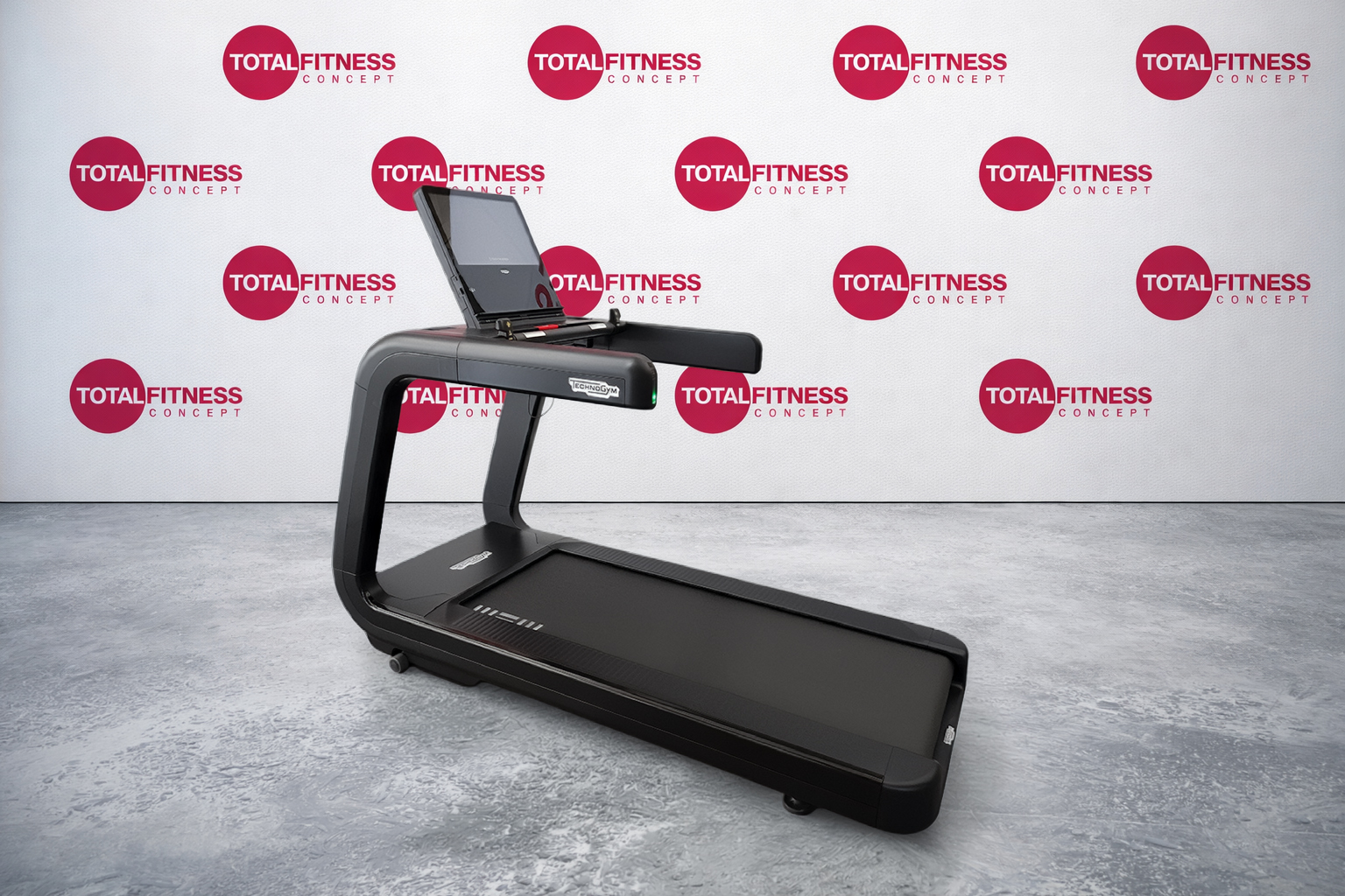 Regenerowana bieżnia TECHNOGYM ARTIS RUN 3.0