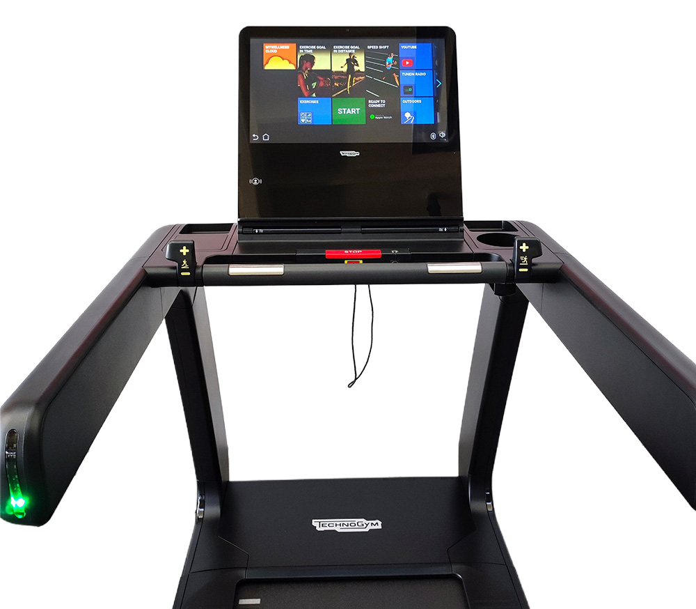 Regenerowana bieżnia TECHNOGYM ARTIS RUN 4.0